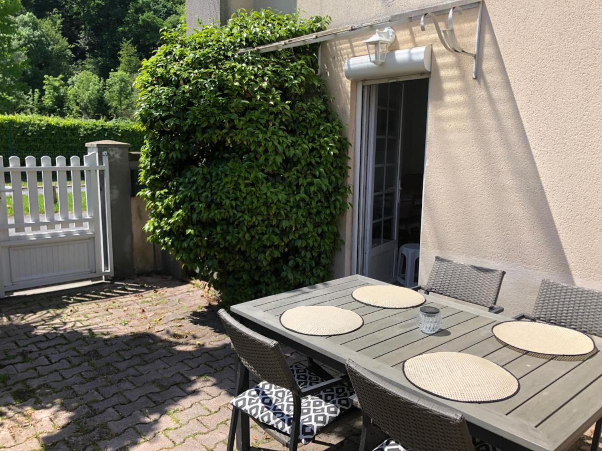 Petite Maison Avec Terrasse Jurancon Exterior photo